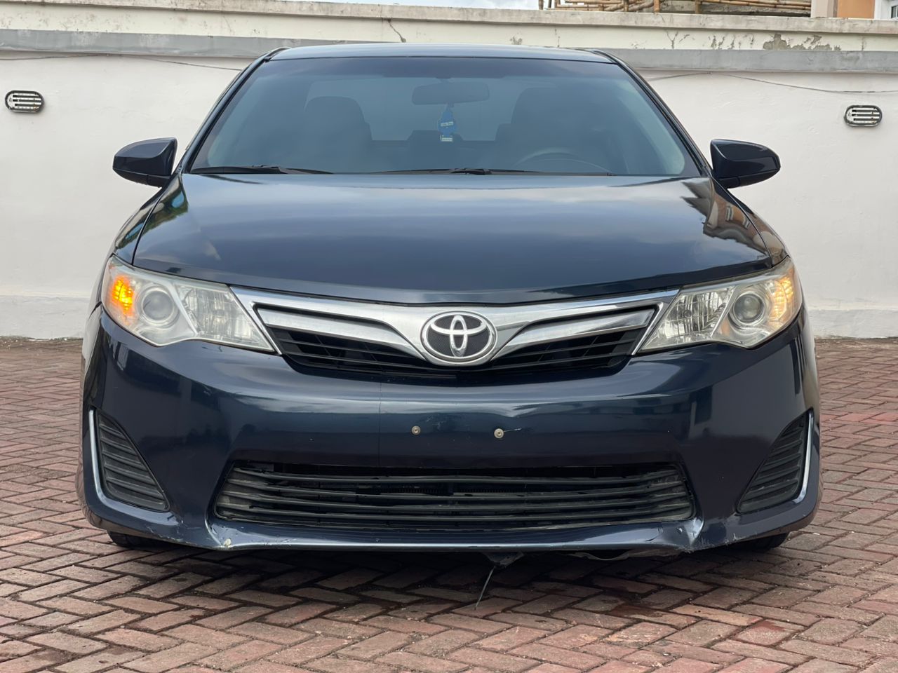Toyota Camry 2014  LE